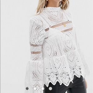 ⭐️ Host Pick ⭐️ Boohoo lace peplum bell sleeve top